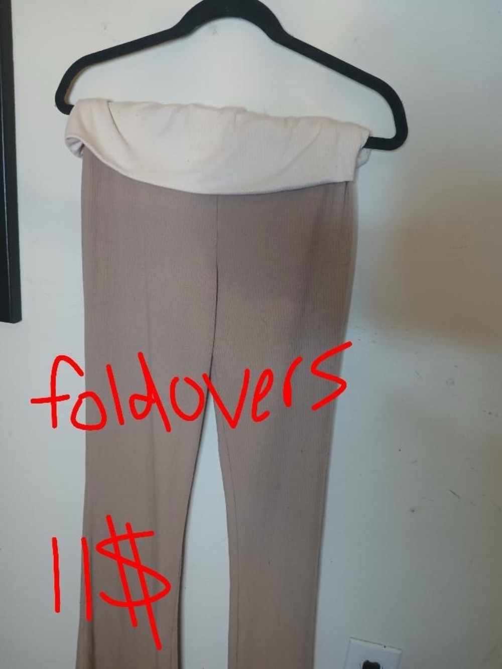 Women's Foldover Waist Leggings in Beige with Cream Waist